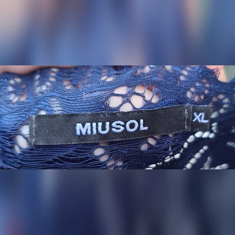 Miusol Elegant Navy Blue Floral Lace Dress – Size XL - Picture 12 of 16
